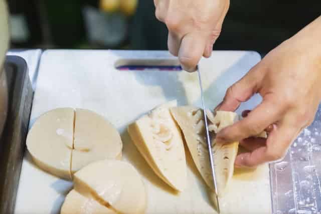 bambooshoot-cutting