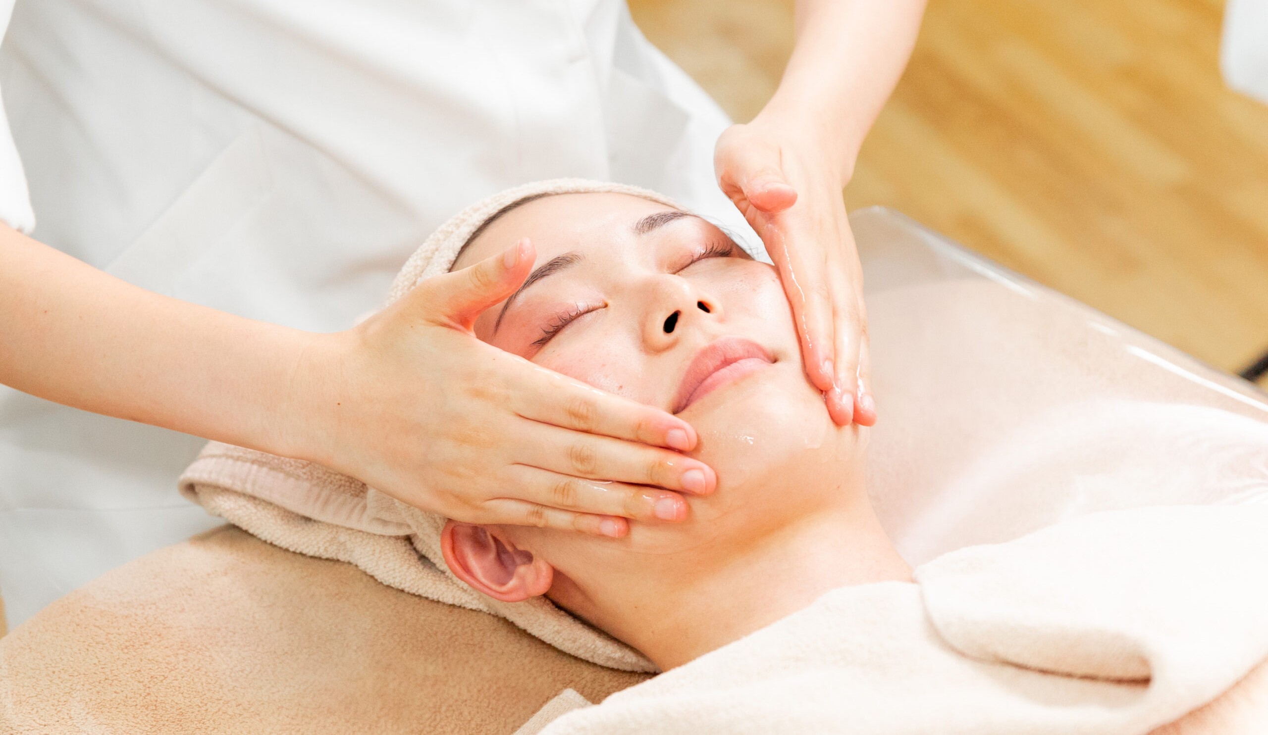 ACLESS FACIAL